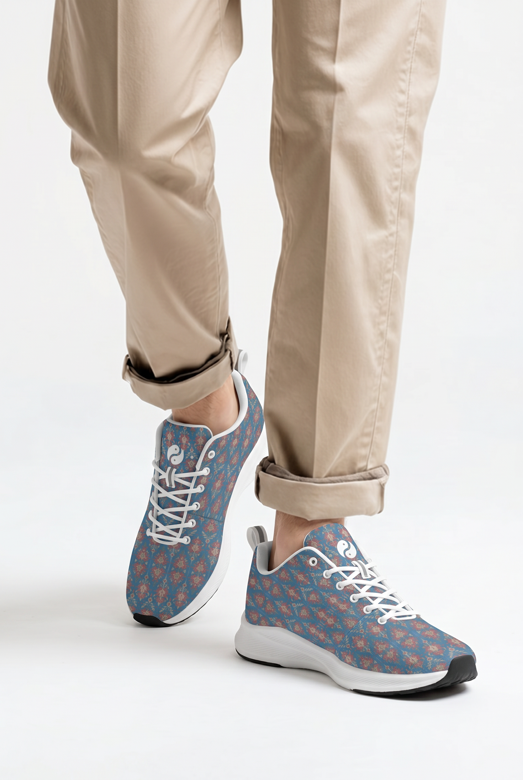 Jaipur Love iSquared men's runners in vegan faux suede with reflective accents, printed upper, mesh lining, and rubber outsole