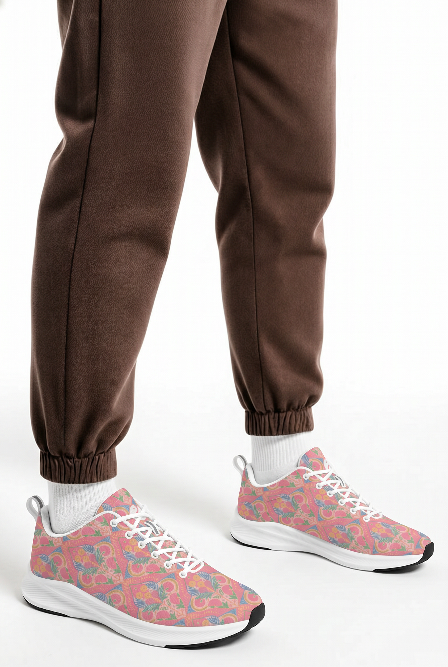 Jaipur Love iSquared men's runners in vegan faux suede with reflective accents, printed upper, mesh lining, and rubber outsole