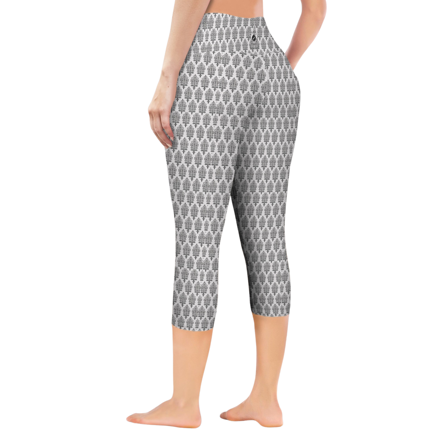 Jaipur Love iSquared Pocket Capri leggings with high-rise waist, mid-calf fit, all-over print, and two side pockets